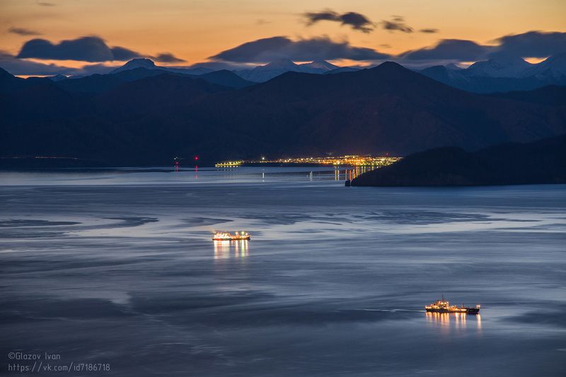 Авачинская бухтаphoto preview