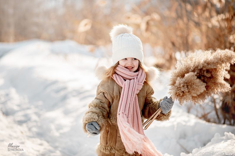 девочка, камыши, прогулка Лизонькаphoto preview