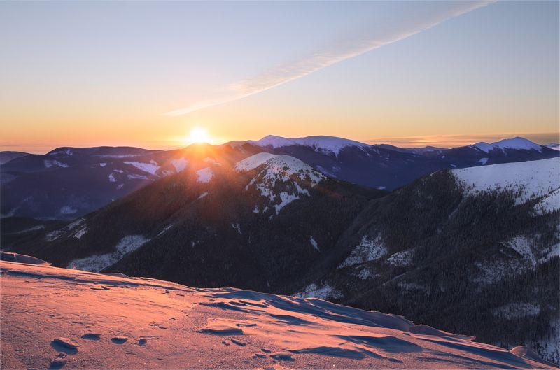 карпаты, горганы, зима, снег На карнизе...photo preview