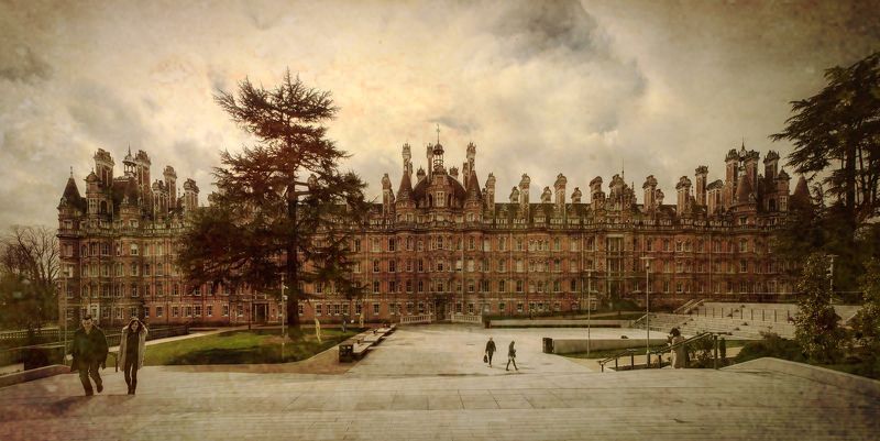 Royal Holloway, University of London, Founder\'s housephoto preview