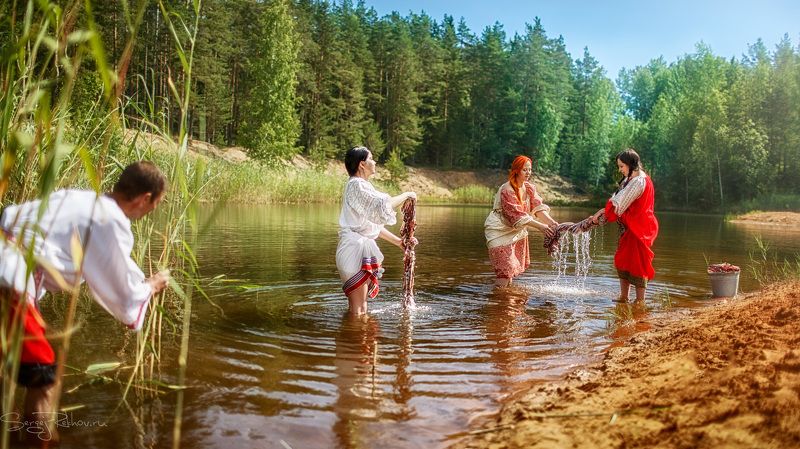 девушки, прачки, речка, лето, жара, юмор, rekhov, sergejrekhov На речке...photo preview