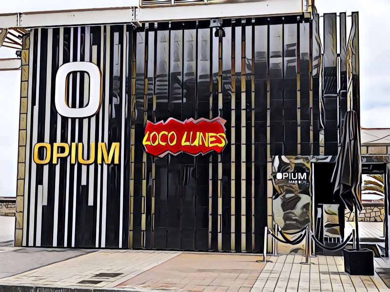 Витрины и вывескиphoto preview