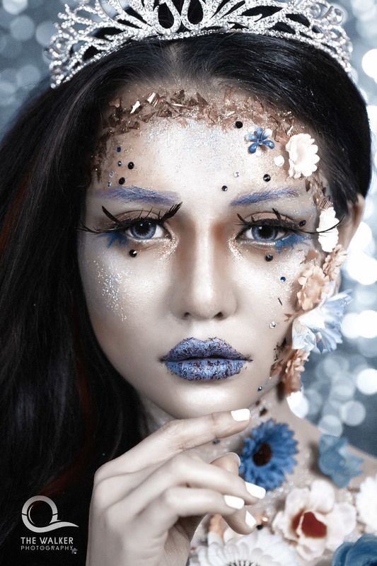 Winter Queenphoto preview