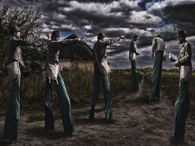 Указывая путь - Pointing the way фото превью