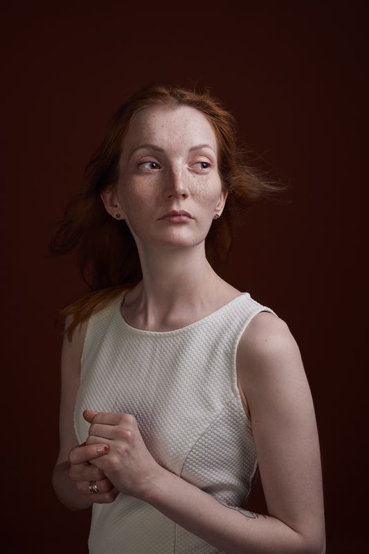 redhair,freckles,freckled,веснушки,рыжая,portrait,flowers,dress,octobox,softbox,studio,profoto,backdrops,flag,fashion,emotional,beauty,beautiful,female,girl,pretty,девушка,красивая,платье,глаза,эмоции,студия Red planetphoto preview