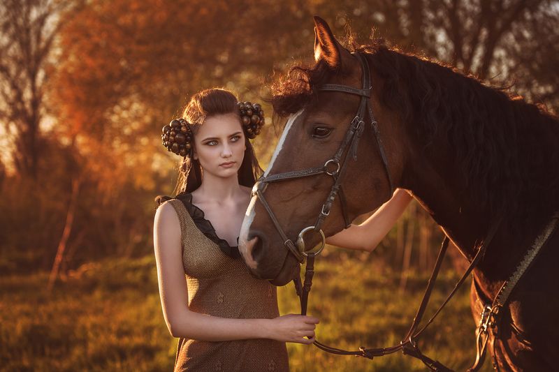 portrait, beauty, horse,autumn ***photo preview