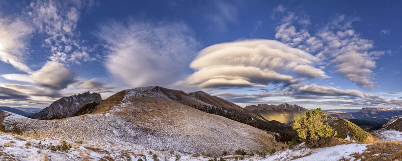 ачешбоки, чёртовы ворота, кавказ, адыгея, скирда, эльбрус. Перед закатомphoto preview