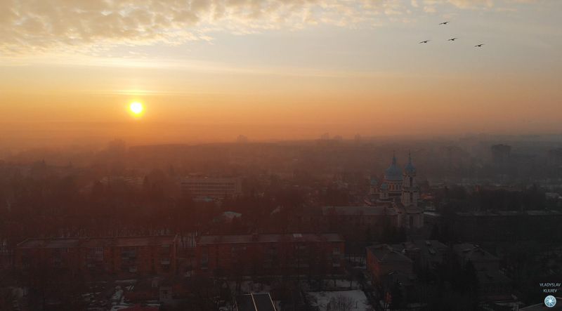 аэросъемка, пейзаж, панорама И над моим домом настал весенний рассветphoto preview