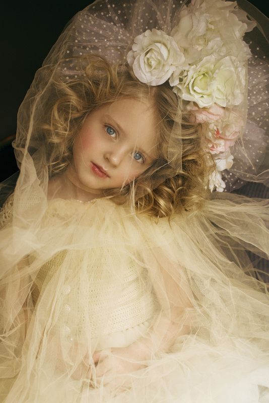 Амелияphoto preview