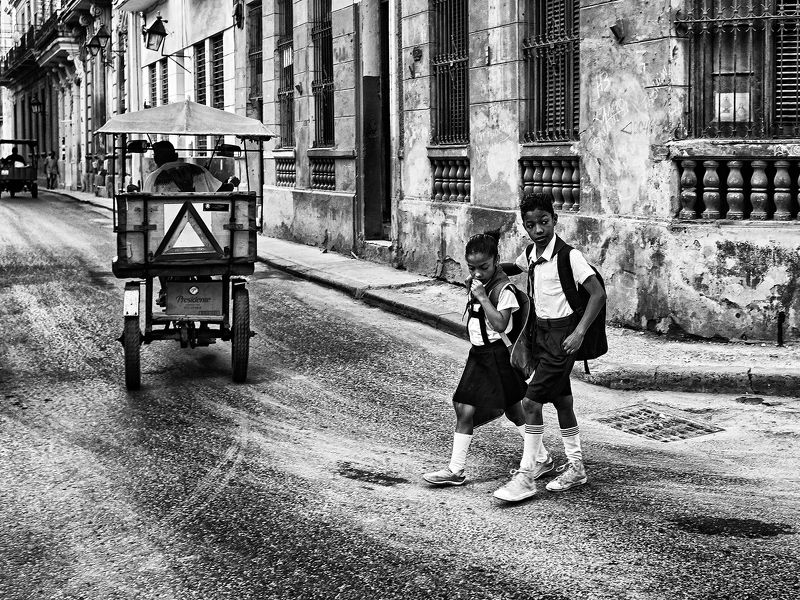 Старший брат фото превью