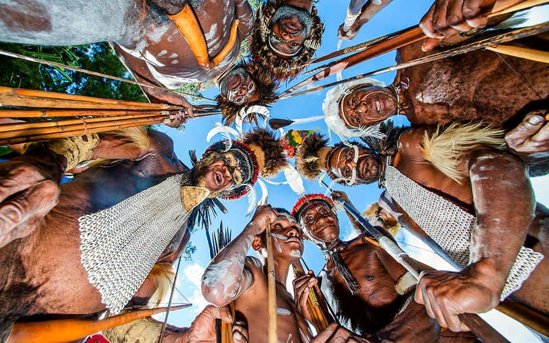 new guinea, papuan, papua, tribe, dani dugum Папуасыphoto preview