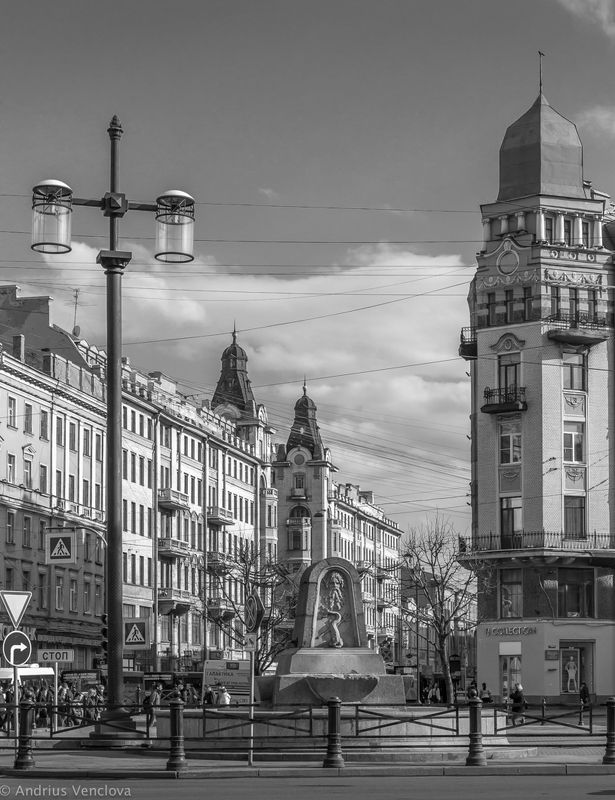 Sennaya Squarephoto preview