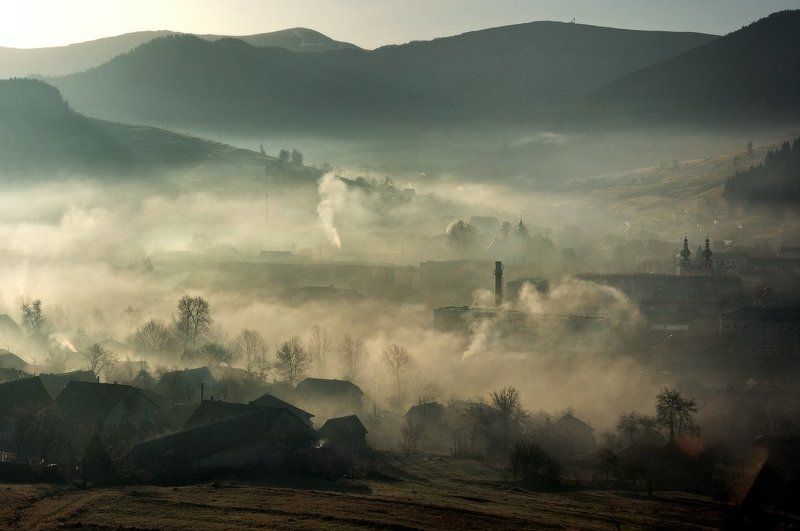 Утро рабочего поселкаphoto preview