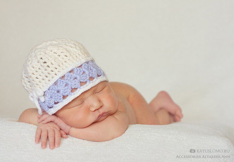 новорожденный девочка без имени, 6 днейphoto preview