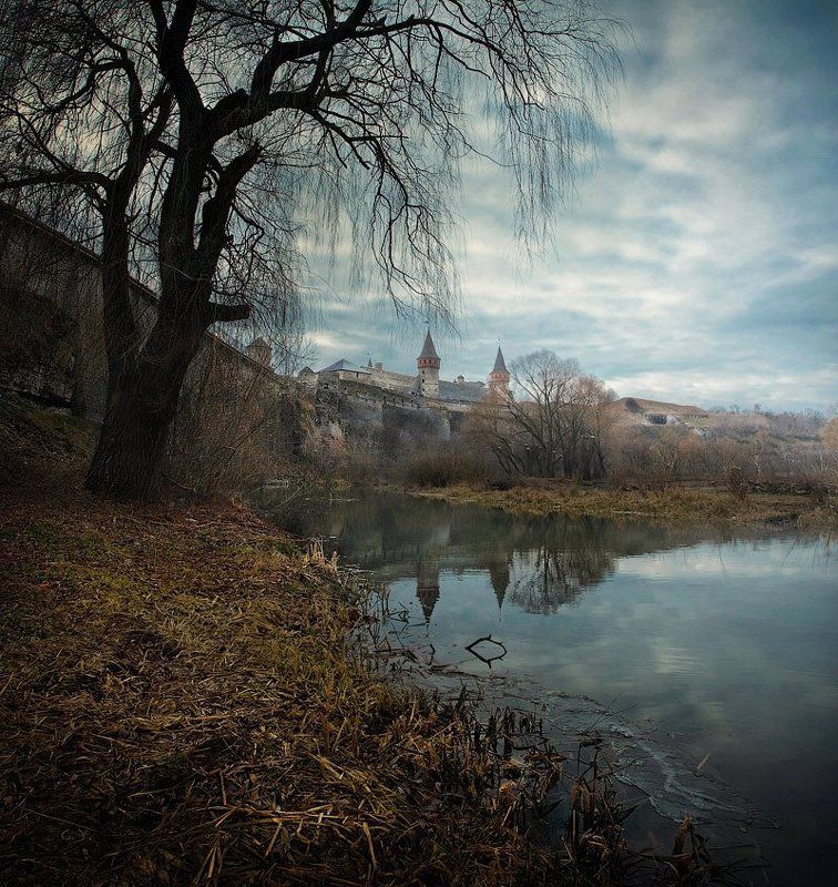 крепость, каменец-подольский Есть в графском парке старый пруд..photo preview