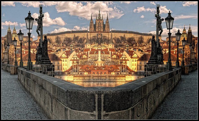 Прага зазеркальнаяphoto preview