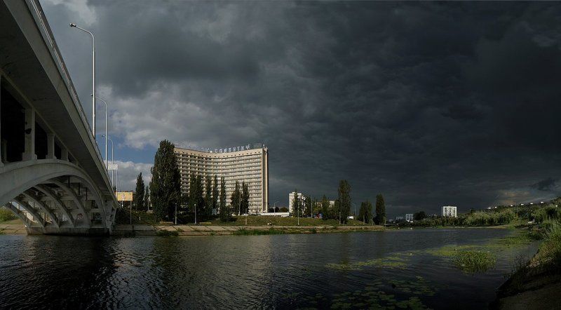 киев, русановка, июнь, гроза Гроза собираетсяphoto preview