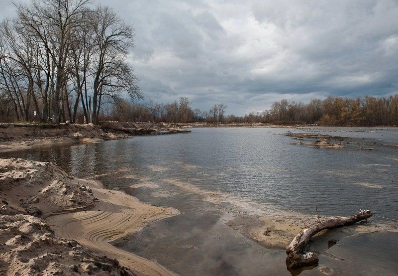 киев, десенка, апрель, весна, тучи ***photo preview