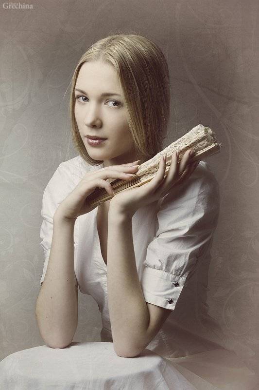 , Леся Гречина