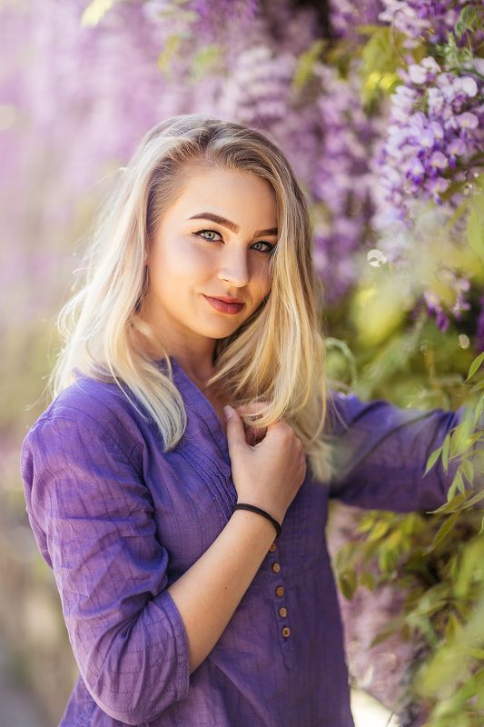 blonde, purple, sunny, springtime,  Portrait of V.photo preview