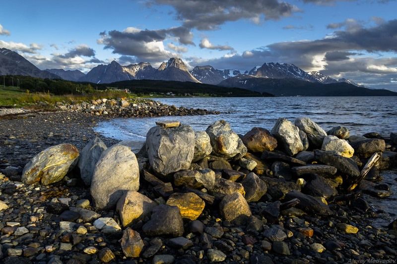Тромсе, Норвегия, пляж, море, серер, острова, скалы, панорама Svensbyphoto preview