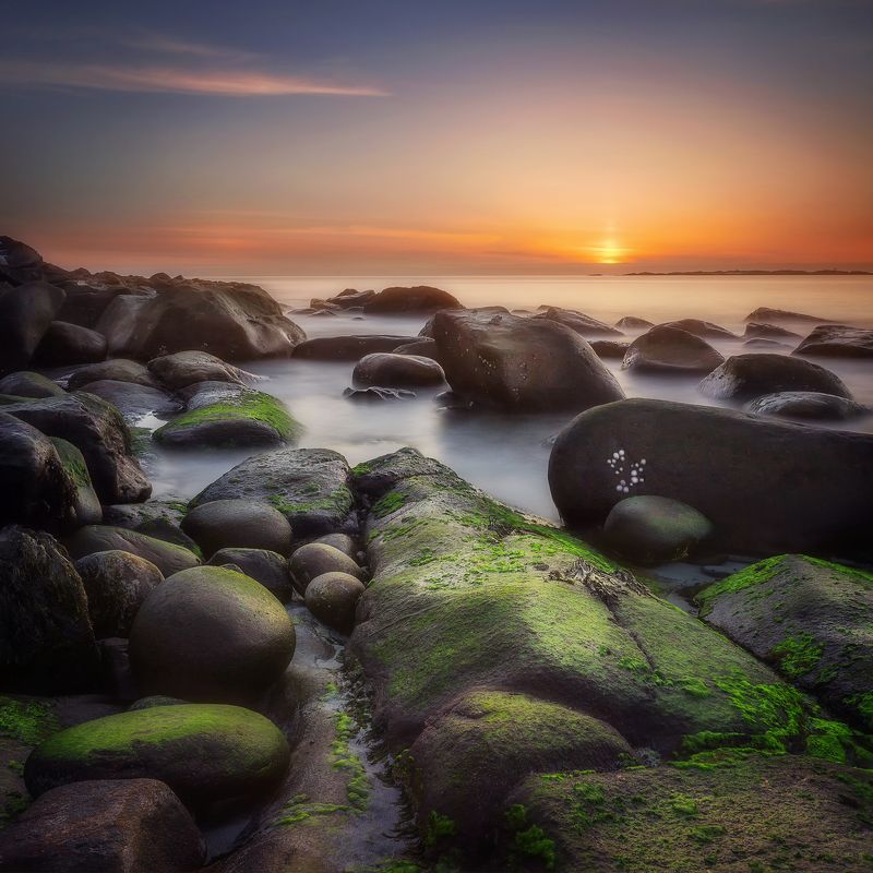 sunset, sunrise, beach, Norway, Lofoten, sea, stones, sun, longexposure Uttakleiv Beach, Norwayphoto preview