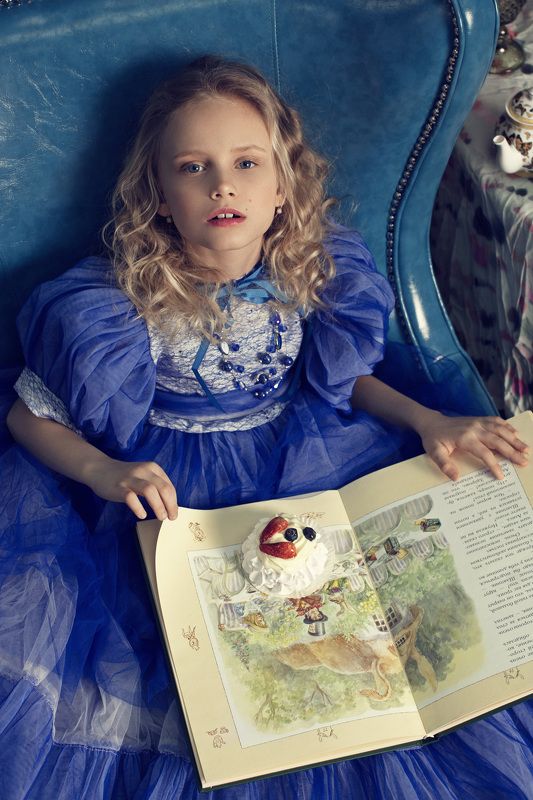 Алисаphoto preview