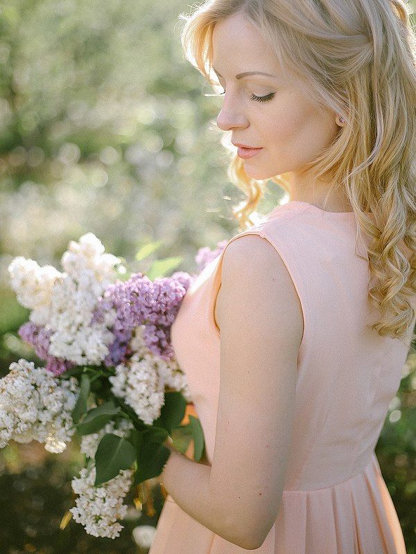 сирень. Lilac morningphoto preview