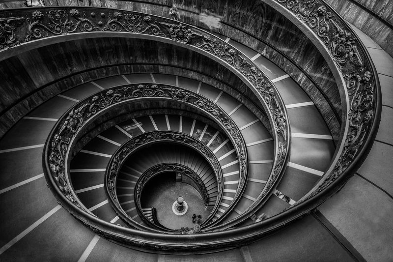 Italy, Hugo, Nikon, D810, Nikond810, Varicano, Europe, Stairs, Circular, Espherical,  The Soul\'s Descentphoto preview