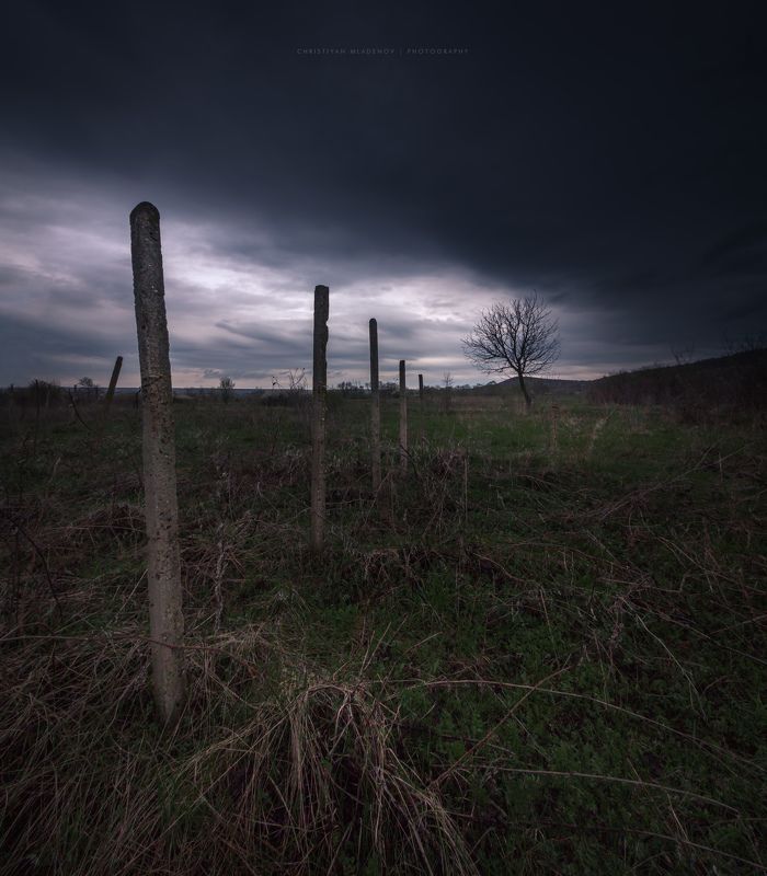 landscape, sunset, bulgaria, panorama, nature, long exposure, sun, evening, light, golden hour, warm, colorfull, dreamy, glow, sky, clouds, storm, remains, vineyard, deserted Останки | Vineyards remainsphoto preview
