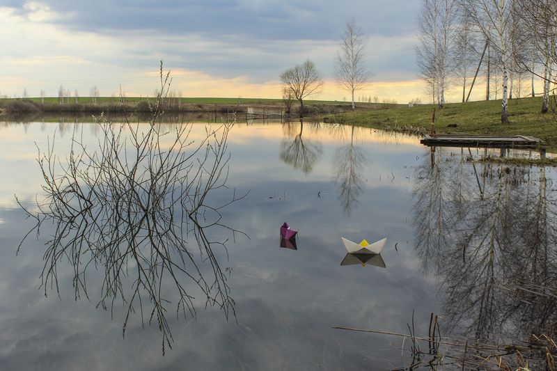 весна.пруд,озеро,кораблик,закат. О весне и корабликах...photo preview
