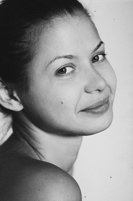 #face #monochrome #nude #body #skin #sepia #sexy #erotic #eye #toned #image #human #face #sleep #girl #model #fashion young light #women #cute #black #eyes #hair #white #beautiful #beauty #franpolonskiy #france #franpolonskiyphotographer #phfranpolonskiy  [ Olga ]photo preview