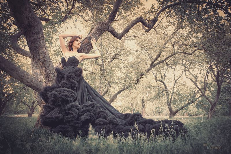 сад яблони портрет лето девушка коломенское деревья парк ***photo preview