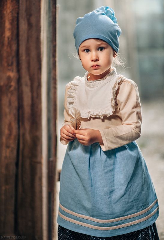 старина, деревня, девочка, перышко, дети Глашаphoto preview