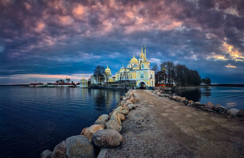 Нилова Пустыньphoto preview