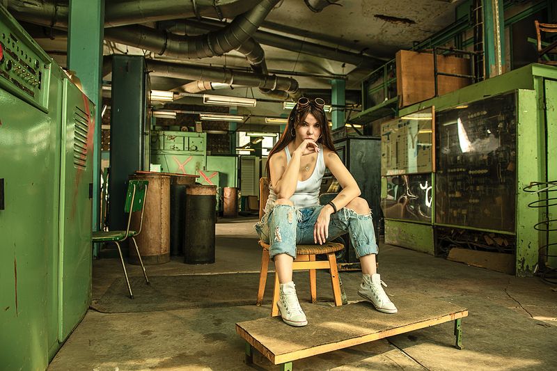 Девочка Фабричнаяphoto preview