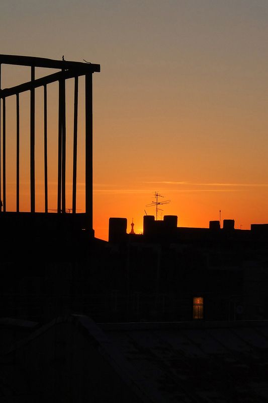 #deep.spb, #deepspb, #санктпетербург, #петербург, #спб, #питер, #saintpetersburg, #petersburg, #spb, #piter, #город, #city, #street, #streetphoto, #streetphotography, #cityscape, #urbex, #urbexphoto, #urbanexploration, #abandoned, #architecture, #abstract 180505-2photo preview