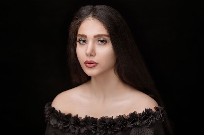 black dressedphoto preview