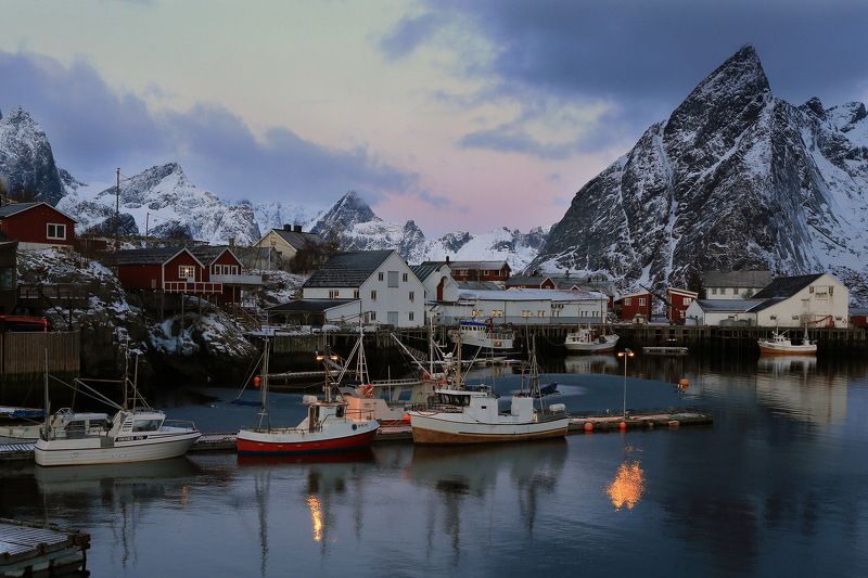 норвегия, лофотены, трэвел, путешествие Рыбацкая гавань фото превью