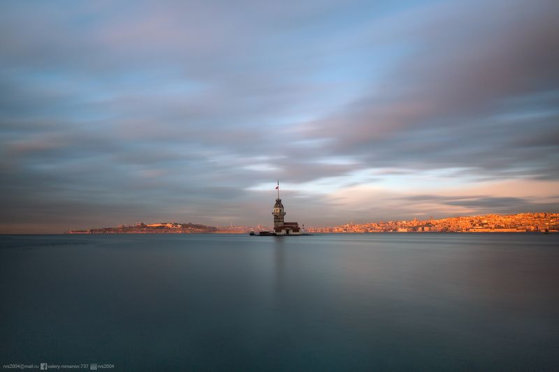 закат, восход, сумерки, драматический, рассвет, солнце, горизонт, небо, рассвет, закат, девичья башня, башня, Стамбул, индейка, море, городской пейзаж, город, вода, Европа, Азия, синий, оранжевый Maiden\'s Tower aka Kız Kulesi - Девичья башня aka Кыз Кулеси photo preview