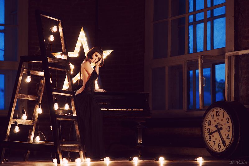 girl, model, sexy, nude, color, studio, light ***photo preview