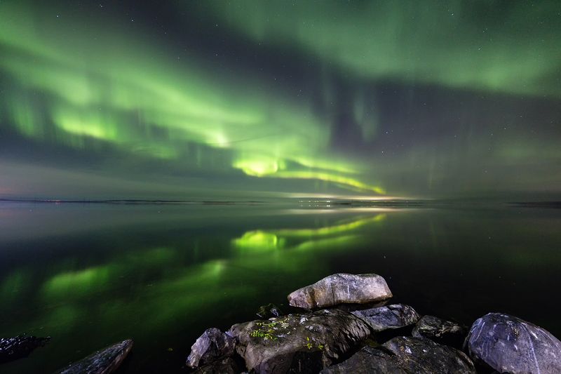полярное,северное,сияние,ночь,озеро,отражение, Зеркало фото превью