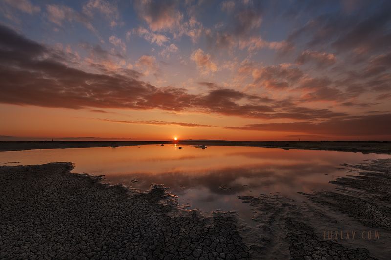 темрюк, таманский полуостров, земля таманская, грязевой вулкан, вулканы тамани Фактурные закаты однако на вулкане! фото превью