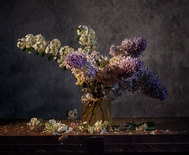 натюрморт, сирень, цветы, евгений корниенко,still life, flowers, натюрморт с цветами, evgeny kornienko Натюрморт с сиреньюphoto preview