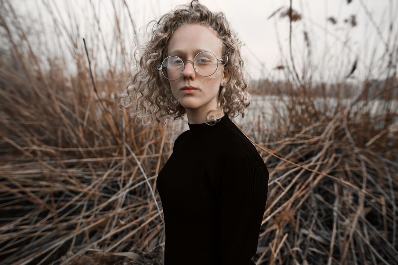 Портрет, женский портрет, девушка, взгляд, Россия  Сашаphoto preview