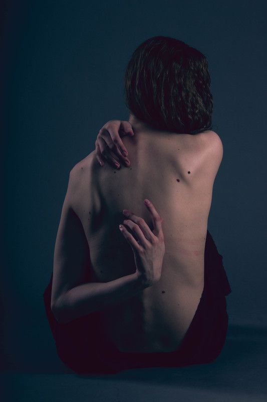 Women bodyphoto preview