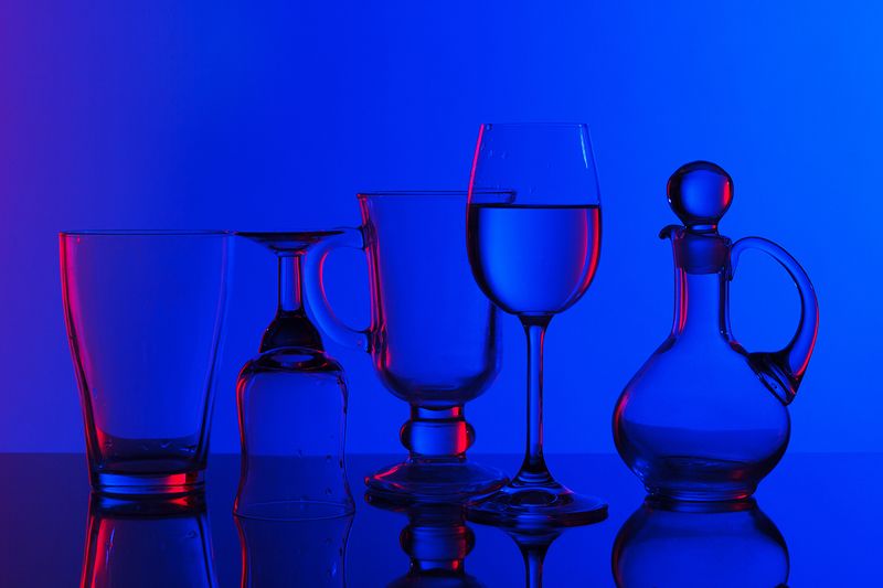 стекло, посуда, цвет, натюрморт Стекло. Синее и красное.photo preview