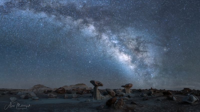 сша, пустыня, бэдлендс, глиняная, панорама, млечный, путь, звезды, ночь, скалы, грибы, каменные Бескрайние Глиняные пустыни Нью Мексикоphoto preview