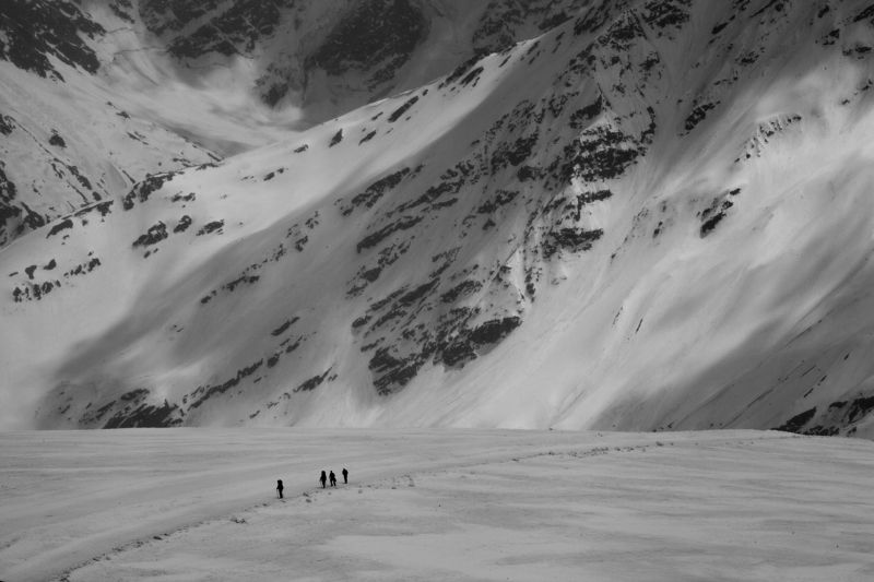 горы, природа, походы, путешествие, зима Восходящие на Эльбрусphoto preview