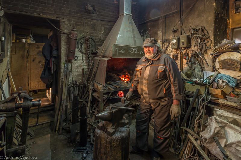 Blacksmithphoto preview